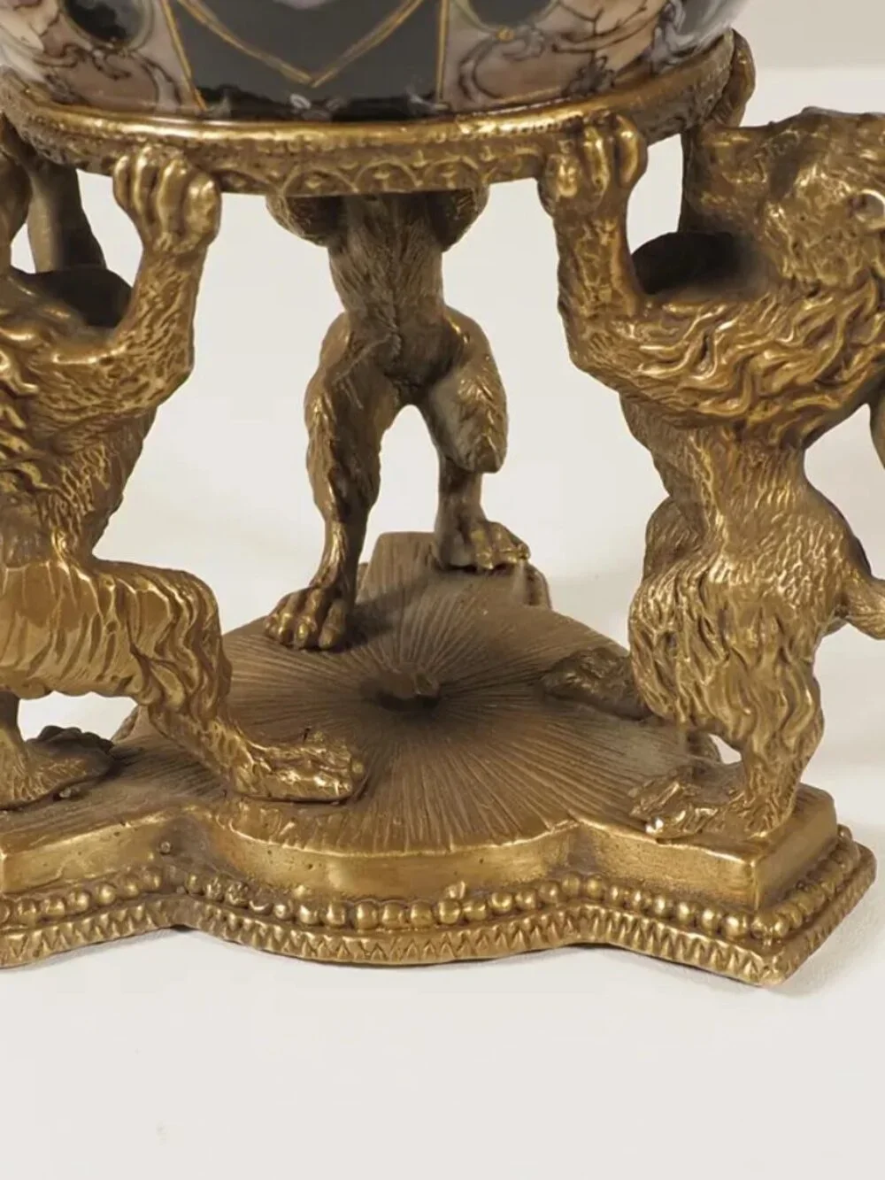 Porcelain Egg Box mounted on Solid Bronze Lions –Fabergé Style (NEW)